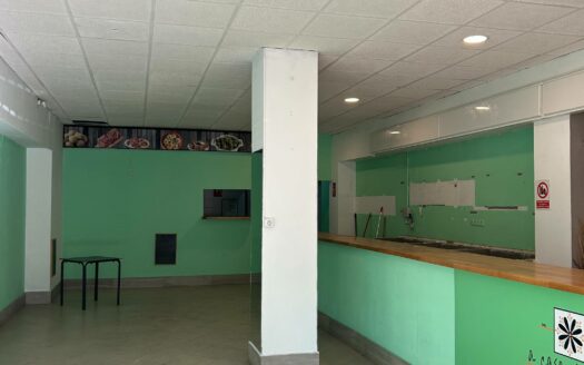 Local en Arquimeguin