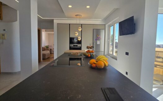 Chalet pareado con piscina privada en Montaña La Data