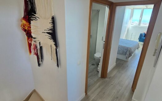 Chalet pareado con piscina privada en Montaña La Data