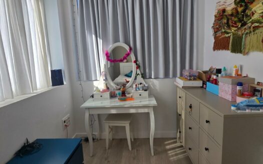 Chalet pareado con piscina privada en Montaña La Data