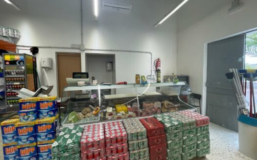 Oportunidad: Traspaso supermercado Montaña La Data