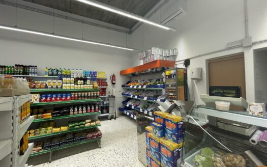 Oportunidad: Traspaso supermercado Montaña La Data