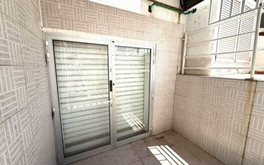 Local Comercial en Alquiler en Plaza del Hierro