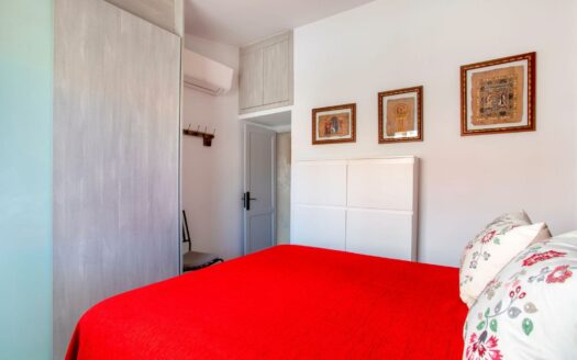 Bungalow Dúplex Reformado en Venta en Playa del Inglés – ¡Un Sueño Hecho Realidad!