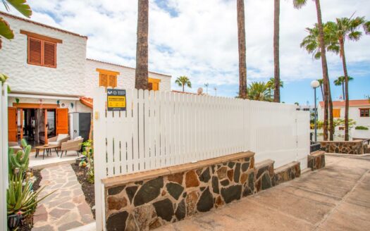Bungalow Dúplex Reformado en Venta en Playa del Inglés – ¡Un Sueño Hecho Realidad!