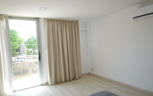 Apartamento renovado a 3 minutos de la playa