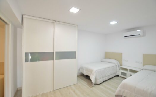 Apartamento renovado a 3 minutos de la playa