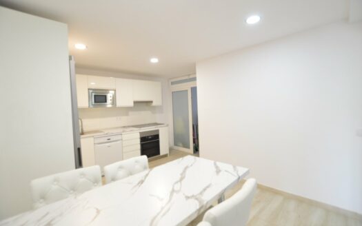 Apartamento renovado a 3 minutos de la playa