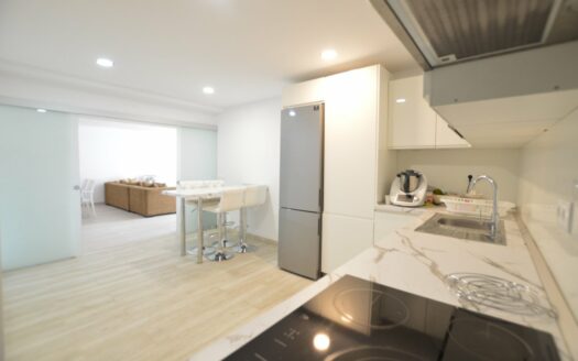 Apartamento renovado a 3 minutos de la playa