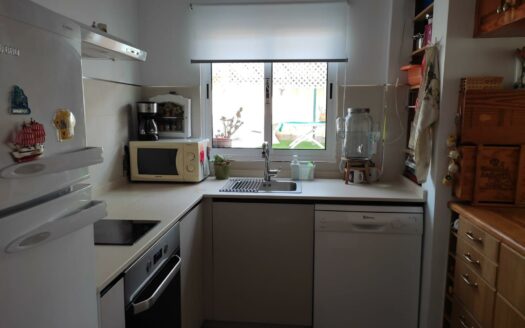 Chalet con piscina privada disponible para CORTA TEMPORADA