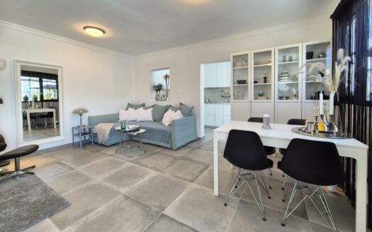 MODERNO DÚPLEX RECIÉN REFORMADO DE 4 HABITACIONES, ZONA EXTERIOR GRANDE Y VISTAS AL MAR EN AMADORES