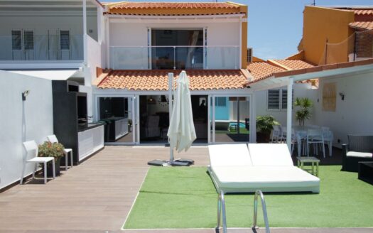 Chalet con piscina privada en Sonnenland