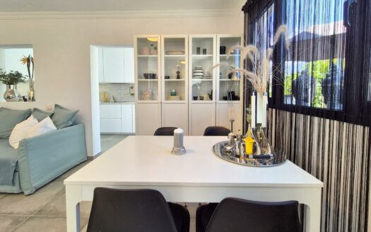 MODERNO DÚPLEX RECIÉN REFORMADO DE 4 HABITACIONES, ZONA EXTERIOR GRANDE Y VISTAS AL MAR EN AMADORES