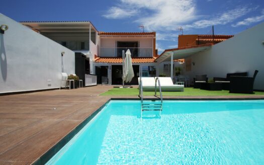 Chalet con piscina privada en Sonnenland