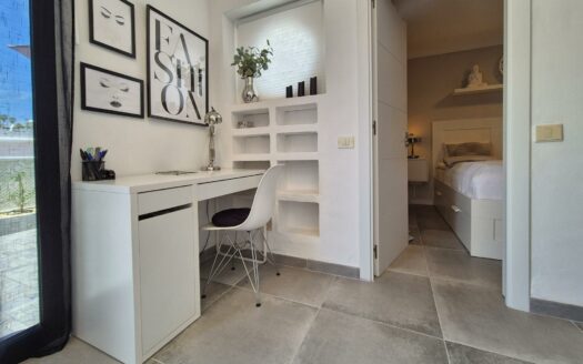 MODERNO DÚPLEX RECIÉN REFORMADO DE 4 HABITACIONES, ZONA EXTERIOR GRANDE Y VISTAS AL MAR EN AMADORES