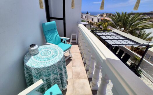 MODERNO DÚPLEX RECIÉN REFORMADO DE 4 HABITACIONES, ZONA EXTERIOR GRANDE Y VISTAS AL MAR EN AMADORES