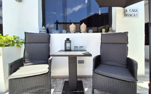 MODERNO DÚPLEX RECIÉN REFORMADO DE 4 HABITACIONES, ZONA EXTERIOR GRANDE Y VISTAS AL MAR EN AMADORES