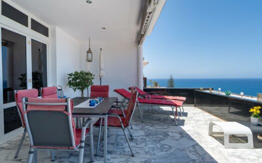 Exclusivo pareado con vistas al mar – Ubicación de ensueño cerca de Anfi del Mar