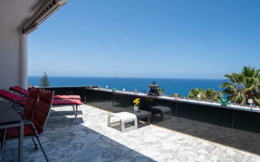 Exclusivo pareado con vistas al mar – Ubicación de ensueño cerca de Anfi del Mar