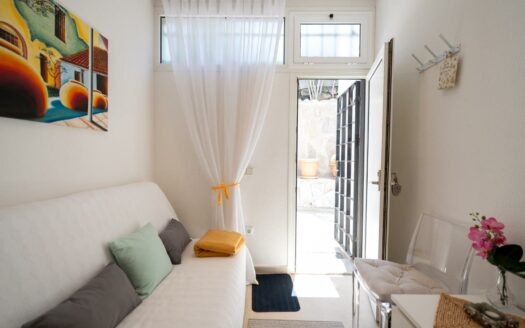 Exclusivo pareado con vistas al mar – Ubicación de ensueño cerca de Anfi del Mar
