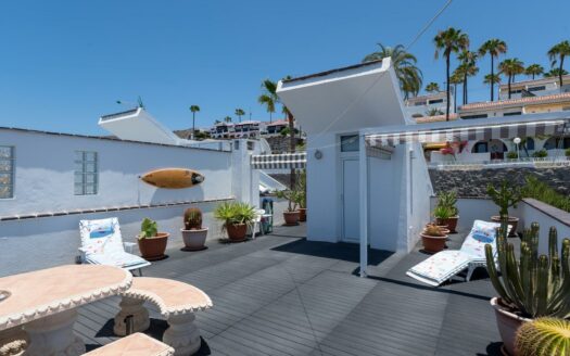 Exclusivo pareado con vistas al mar – Ubicación de ensueño cerca de Anfi del Mar