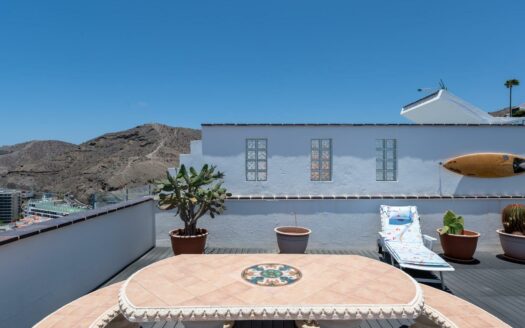 Exclusivo pareado con vistas al mar – Ubicación de ensueño cerca de Anfi del Mar