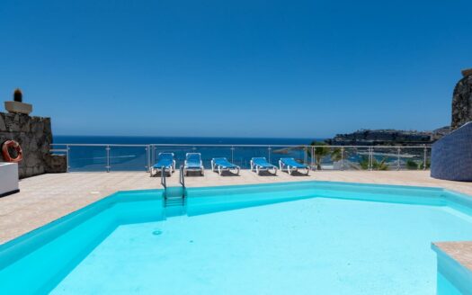 Exclusivo pareado con vistas al mar – Ubicación de ensueño cerca de Anfi del Mar