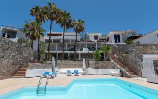 Exclusivo pareado con vistas al mar – Ubicación de ensueño cerca de Anfi del Mar