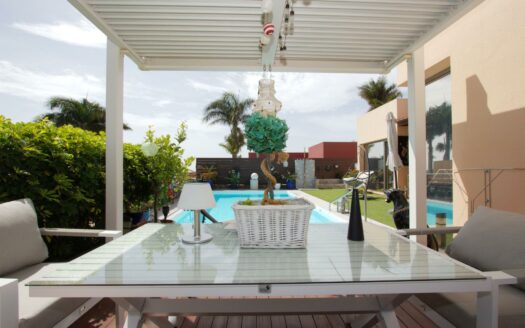 Bungalow con dos dormitorios en El Salobre Golf