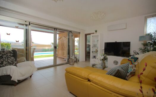 Bungalow con dos dormitorios en El Salobre Golf