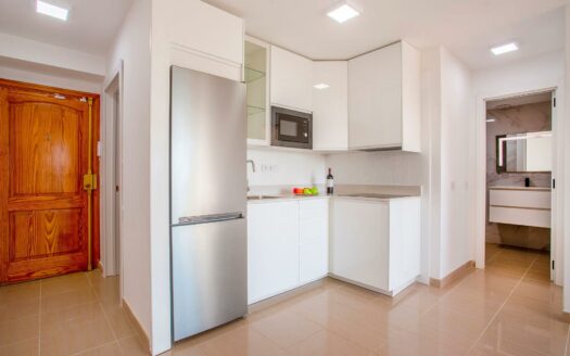 APARTAMENTO REFORMADO EN ESQUINA. 2 DORMITORIOS. AMPLIA TERRAZA. VISTAS AL MAR. ARGUINEGUÍN
