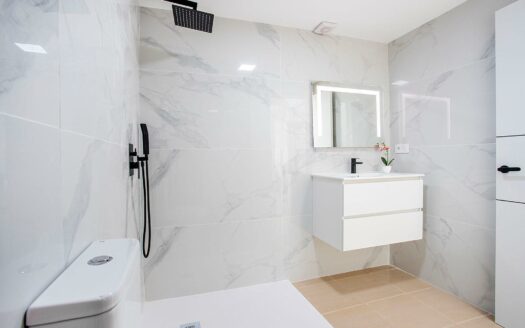 APARTAMENTO REFORMADO EN ESQUINA. 2 DORMITORIOS. AMPLIA TERRAZA. VISTAS AL MAR. ARGUINEGUÍN
