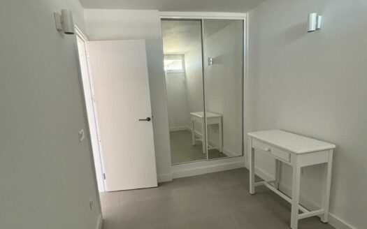 Apartamento reformado para corta temporada
