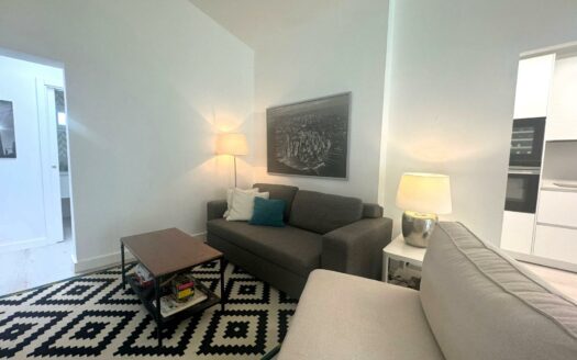 Espectacular inmueble con jardín