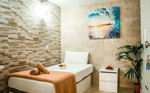 Se vende: Hostal en El Tablero de Maspalomas con alta rentabilidad