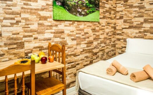 Se vende: Hostal en El Tablero de Maspalomas con alta rentabilidad