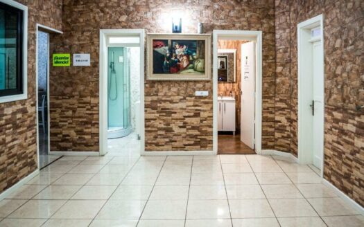 Se vende: Hostal en El Tablero de Maspalomas con alta rentabilidad