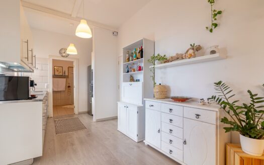 Chalet de 2 plantas con vistas al mar