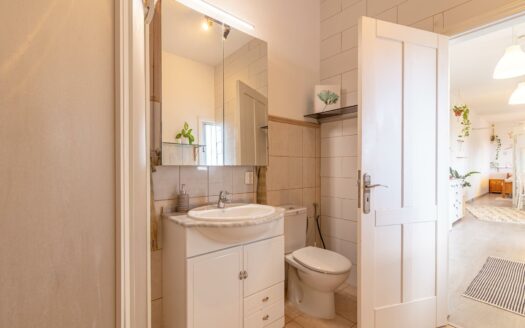 Chalet de 2 plantas con vistas al mar