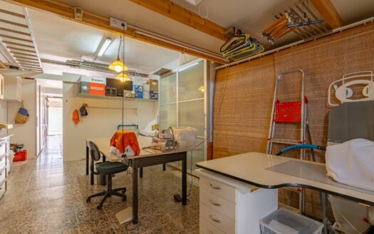 Chalet de 2 plantas con vistas al mar