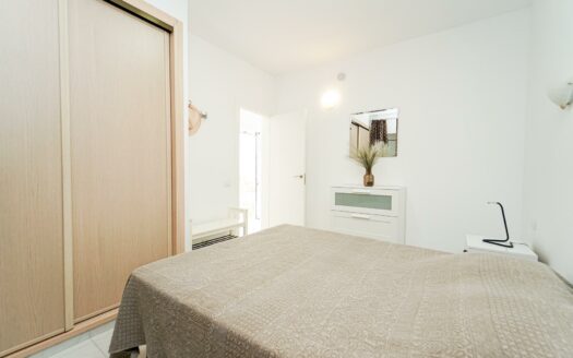 Attraktives Bungalow mit Dachterrasse in einer gepflegten Anlage mit Pool