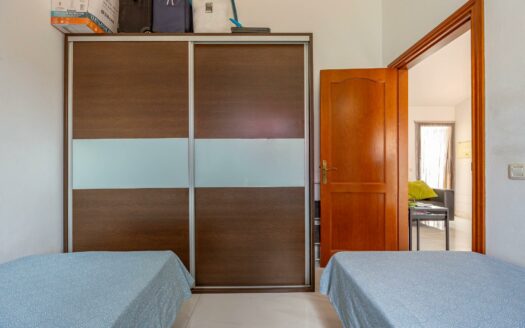 Bungalow Esquinero Reformado con Privacidad y Dos Terrazas – Playa del Inglés