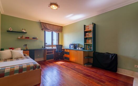 Villa en Sonnenland en venta en primera línea con vistas impresionantes