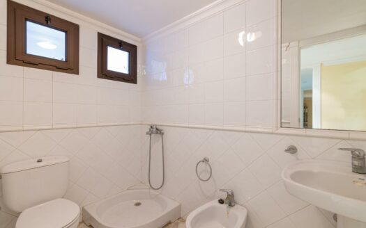 Villa en Sonnenland en venta en primera línea con vistas impresionantes