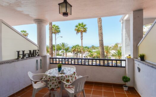 ¡Doble Oportunidad: Dos Apartamentos con Vistas al Mar para un Proyecto Único!