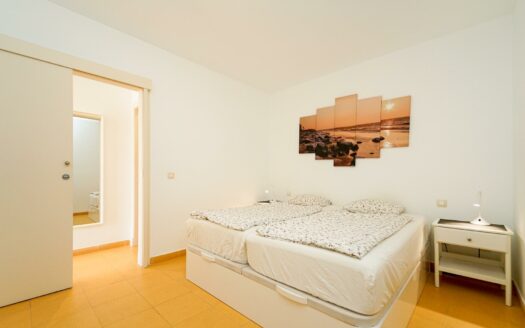 Dream home with sea views and morning sun