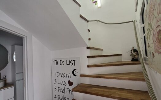 Semi-Detached Chalet in El Doral – Sonnenland
