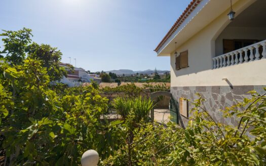 Finca rústica con amplia vivienda y azotea en Las Mejías – Ingenio, Gran Canaria