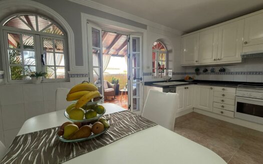3-Bedroom Townhouse with Terrace & Solarium in Maspalomas
