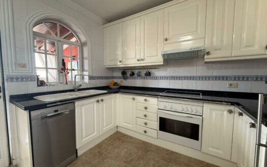 3-Bedroom Townhouse with Terrace & Solarium in Maspalomas